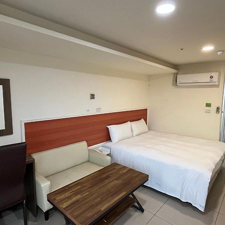 Yi Dian Yuan Hotel Zhongli Esterno foto
