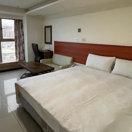 Yi Dian Yuan Hotel Zhongli Esterno foto