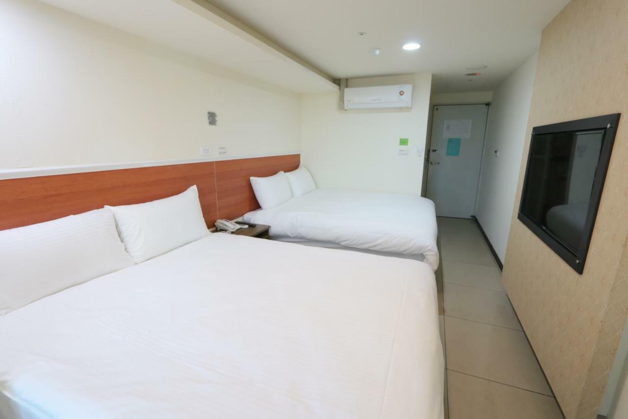 Yi Dian Yuan Hotel Zhongli Esterno foto