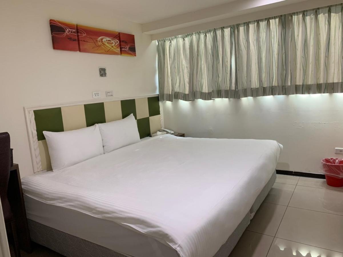Yi Dian Yuan Hotel Zhongli Esterno foto
